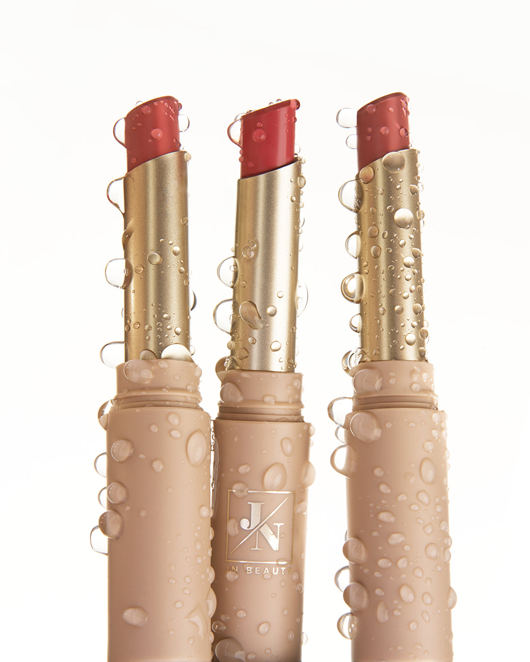 Silky glossy lipstick - 01 Hush Hush 6 g