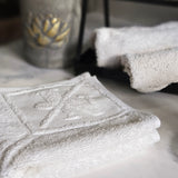 JN Hand Towel White