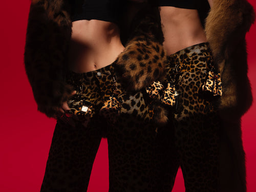 JN Leo Fluffy Keycharm & Bag