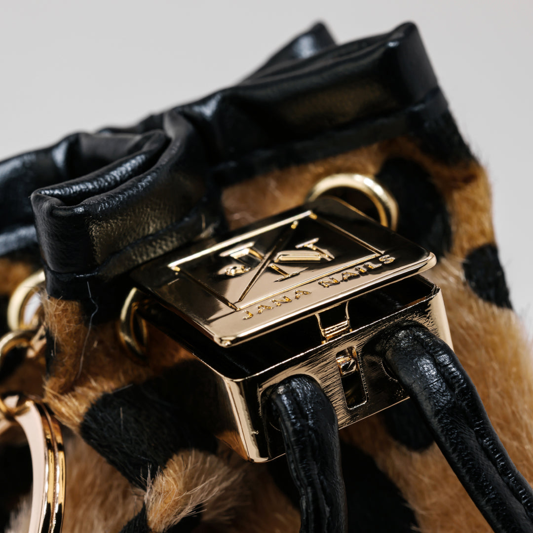 JN Leo Fluffy Keycharm & Bag